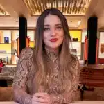 Dra. Lorena Guarín, abogada experta en insolvencia y negociación de deudas en consumidorfinanciero.com.